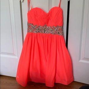 Short dress